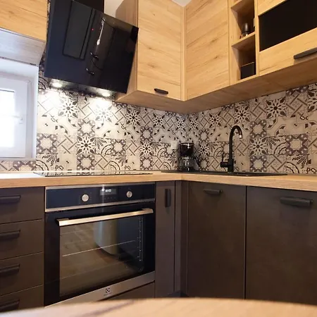 Appartement Pipi 2br With Balcony *