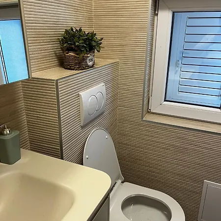 Pipi 2br With Balcony Apartament Zadar