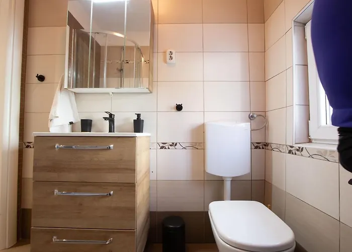 アパート Pipi 2br With Balcony *